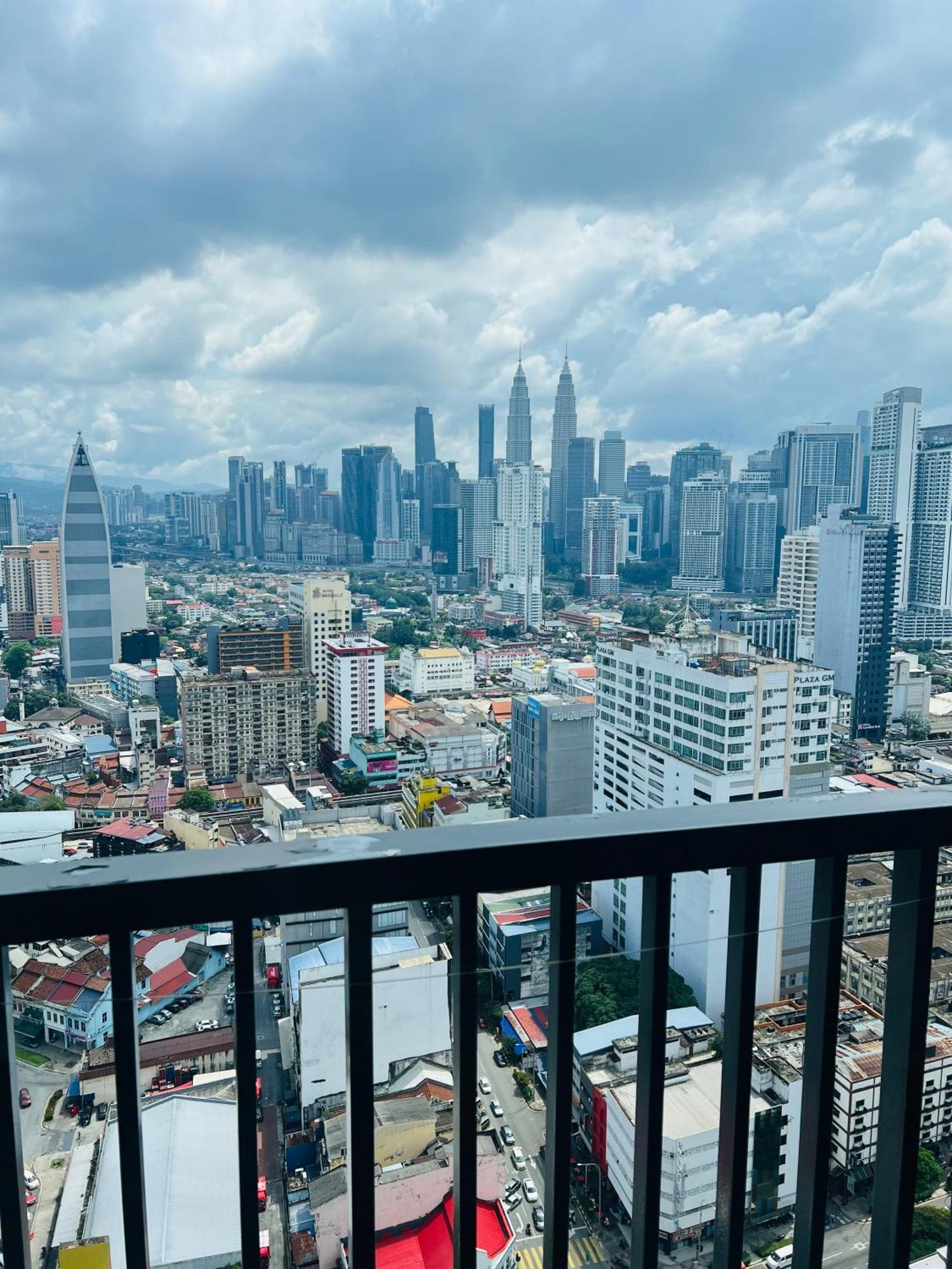 Chambers Lavoni Klcc Kuala Lumpur