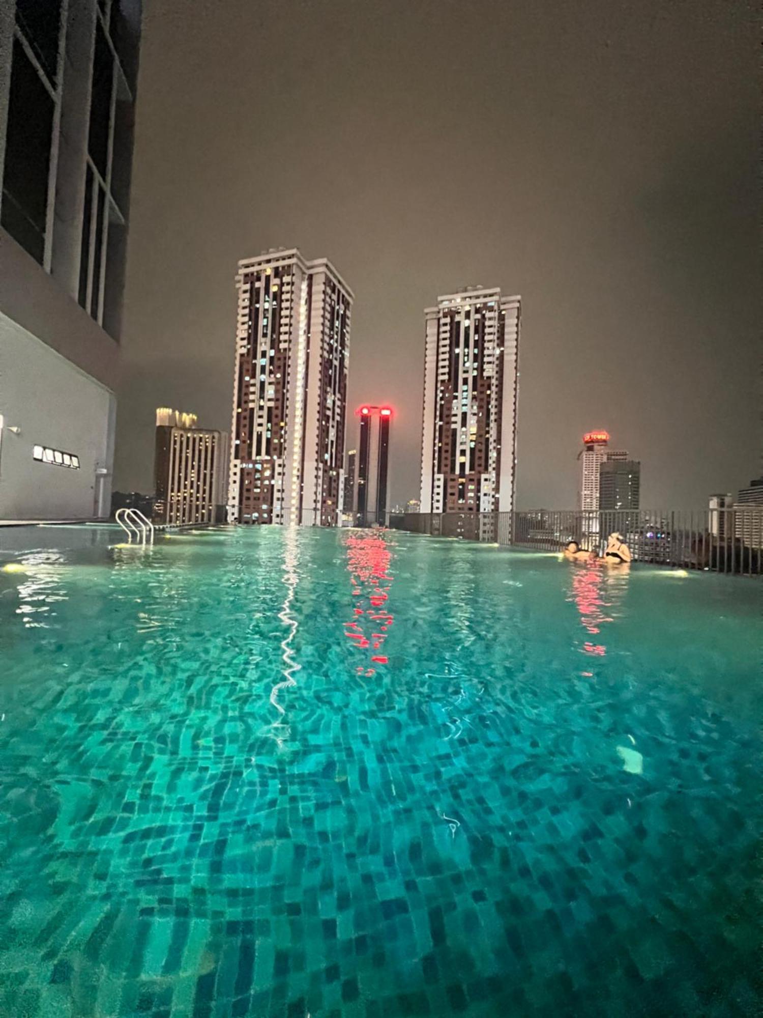 Chambers Lavoni Klcc * Kuala Lumpur